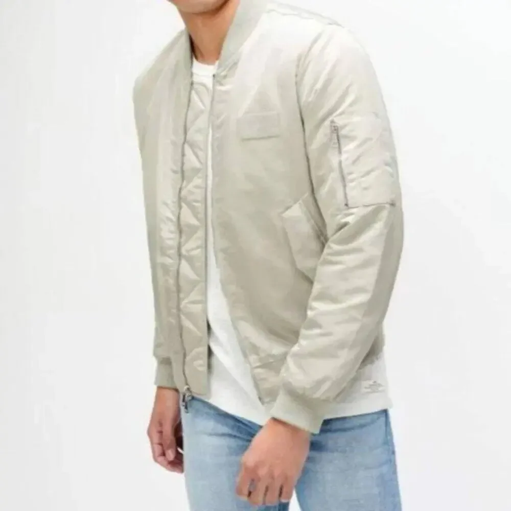 7 For All Mankind Stone Grey Nylon Bomber Jacket Medium Mens Silver Quilted